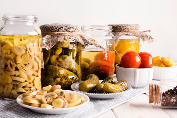 Bebidas y alimentos cubiertos